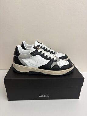 NIB GREATS BROOKLYN Brighton Low Womens Sneakers Size 7W Black White Shoes